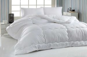 Best Comforter for Summers 1 Best-comforter-for-summers